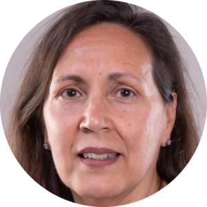 Foto de Apertura del proceso de encuestas del estudiantado con el título y el centro del curso académico 2024/2025.